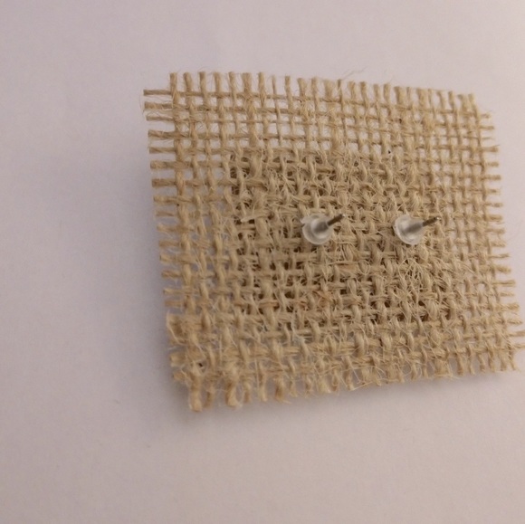 White Studs - Picture 4 of 4